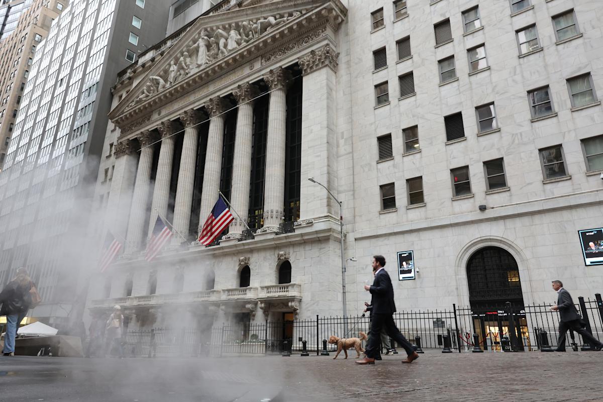 Stock market today: Dow drops 300 points, S&P 500, Nasdaq slide as regional bank woes hit markets – Yahoo Finance