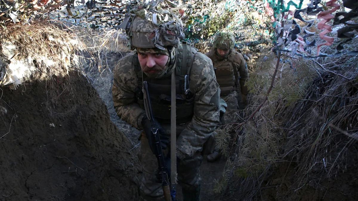 CIA-trained Ukrainian paramilitaries may take central role if Russia invades – Yahoo