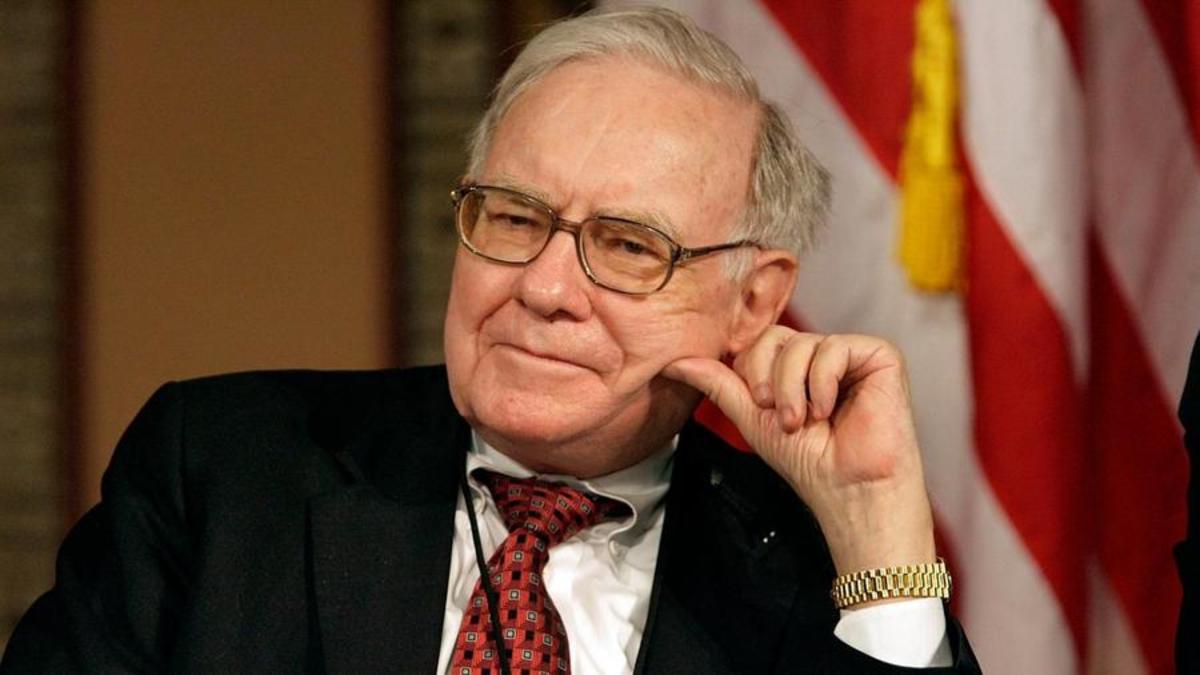 Warren Buffett offers a $350B rescue plan amid market uncertainty – roundtable.io